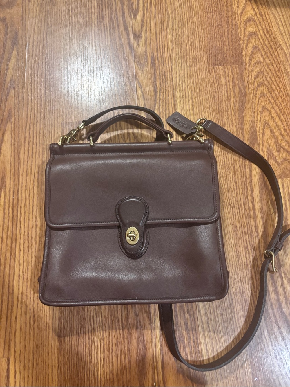 Vintage Coach Willis Bag
